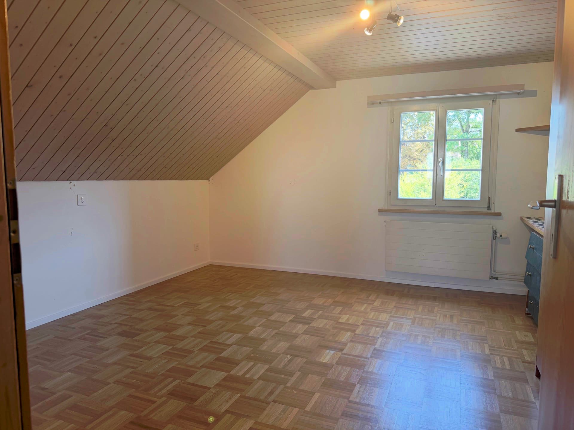 Rara Casa Unifamiliar Independente no Centro de Wittenbach – 7