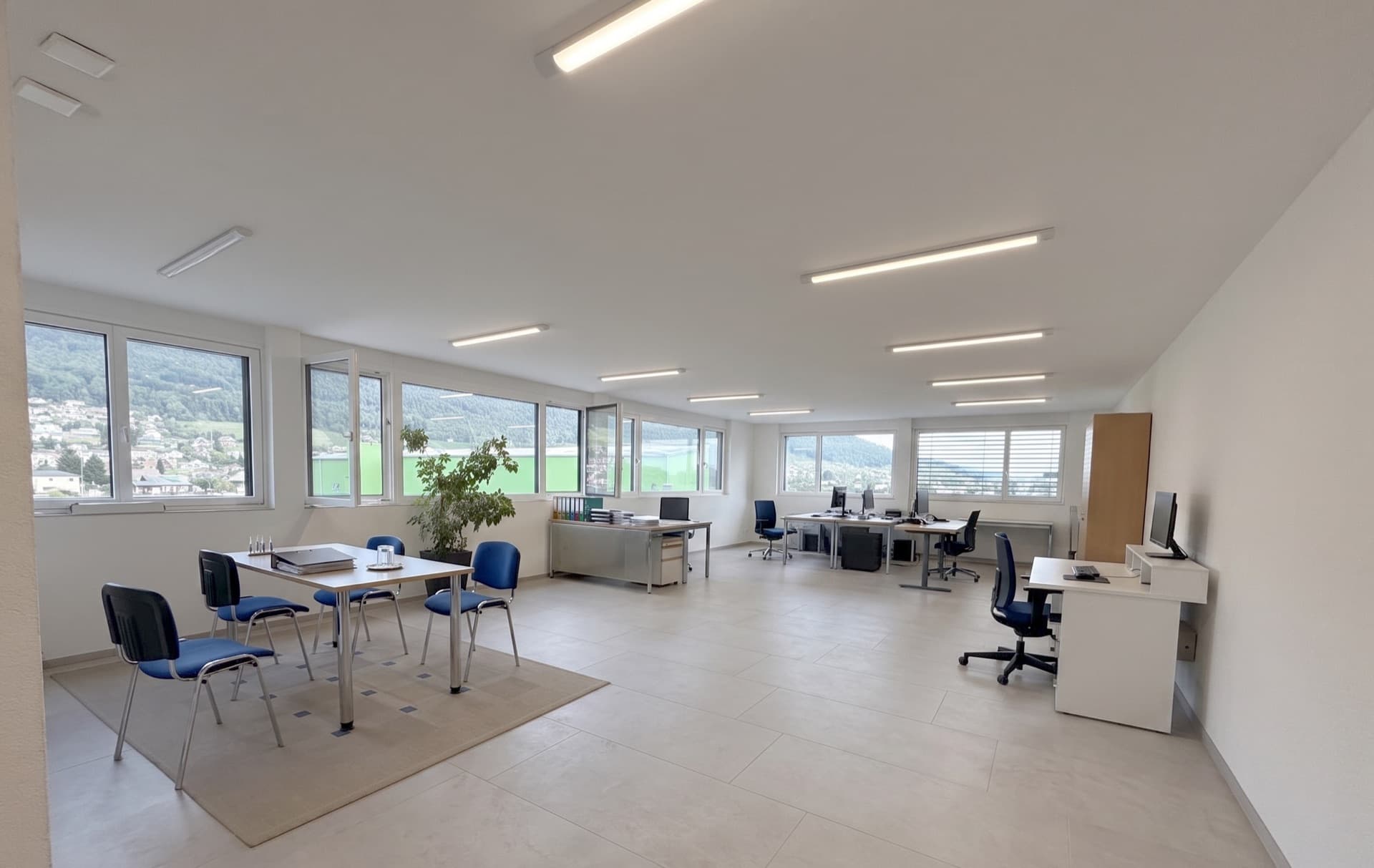 Attraktive Gewerbeflächen im Rheintal zu vermieten – 4
